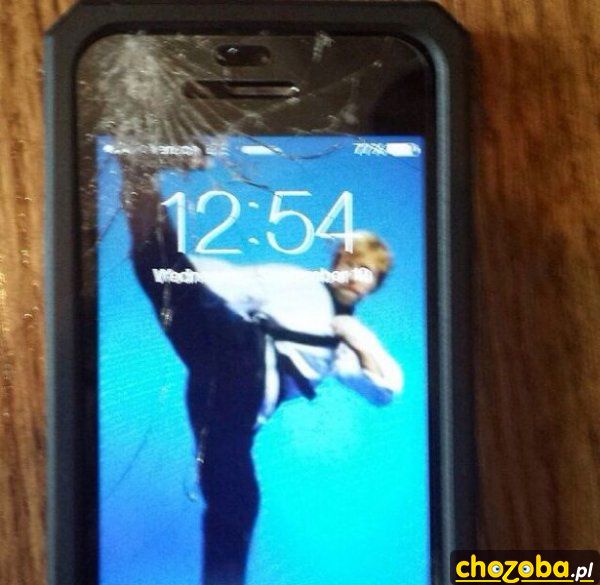 Nie wyświetlaj Chucka w telefonie bo...