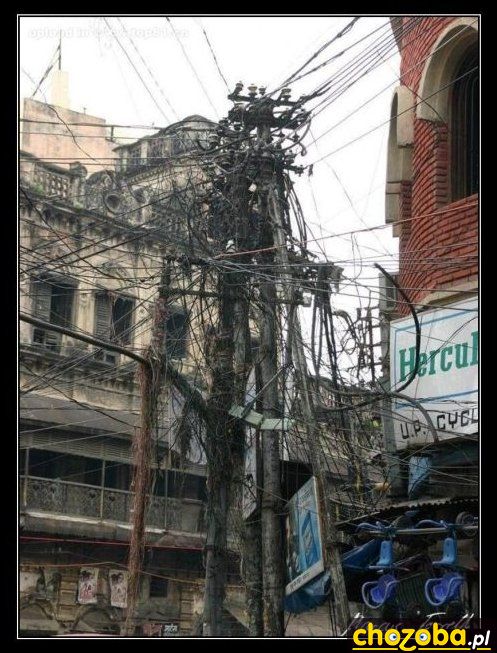 Czy leci z nami elektryk?