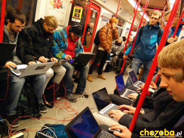 Lanparty w metrze