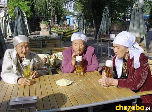 Z koleżankami na piwie