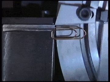 Fabryka spinaczy.