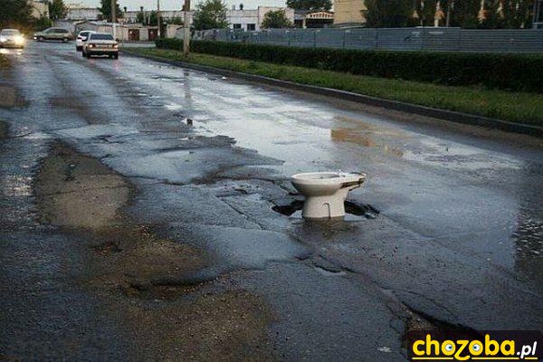 Kibel na drodze
