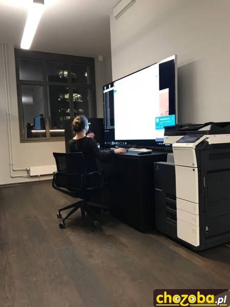 Zamiast okularów większy monitor
