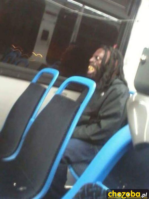 W autobusie