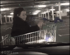 Na podziemnym parkingu