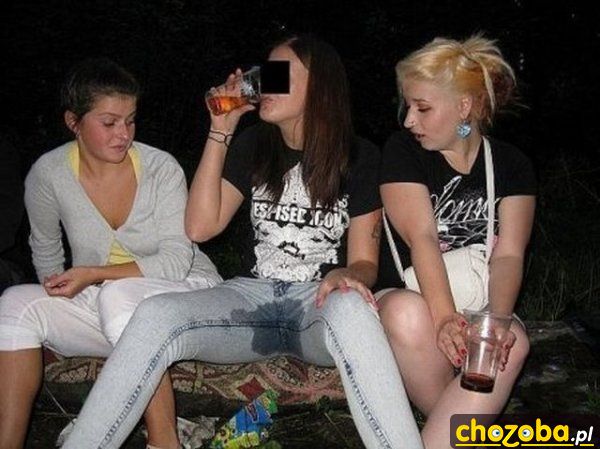 Z góry wlewa z dołu wylewa