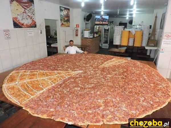 Mega pizza