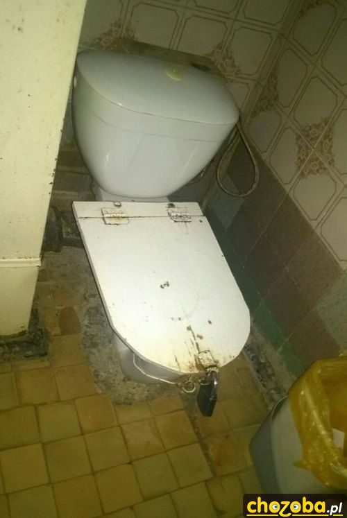 Sracz na kłódkę