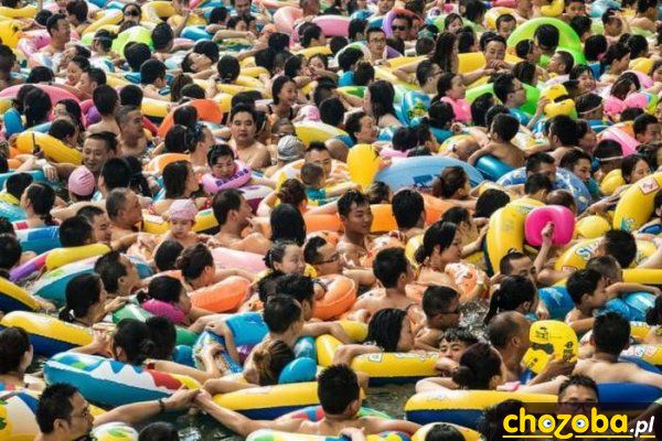 W Chinach na basenie