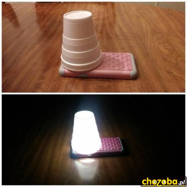 Lampa z kubka i telefonu
