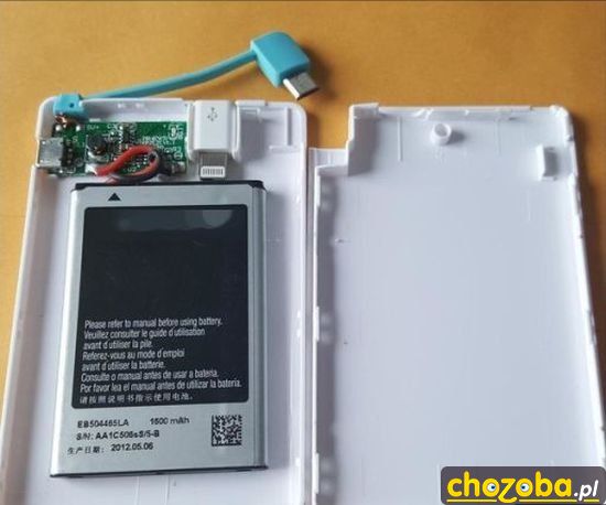 Tani powerbank