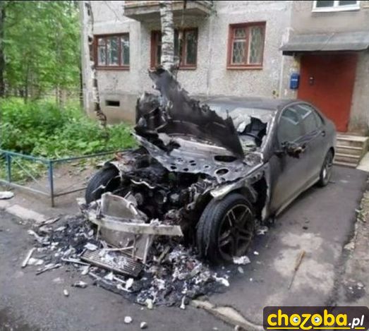 Gdy długo pałujesz pod blokiem