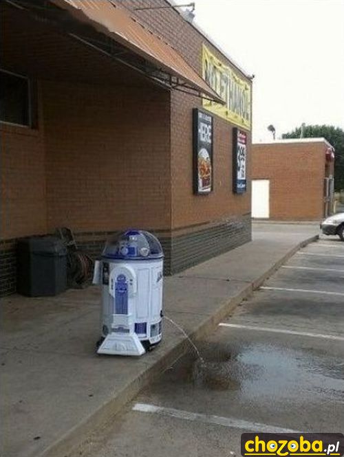 R2D2 się odlewa
