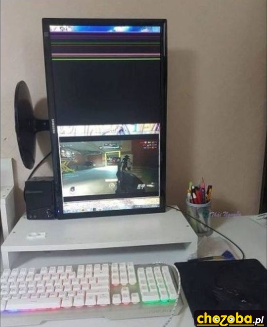 Pół monitora działa