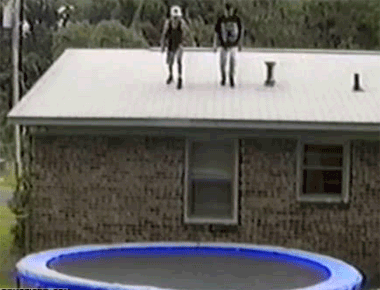 Skok na trampolinę