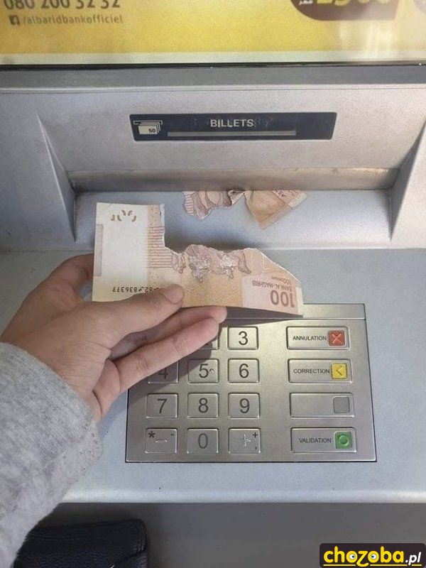 Przygoda z bankomatem