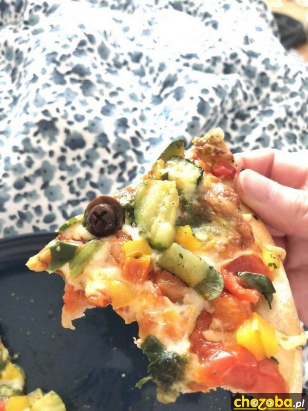 Pizza ze śrubką