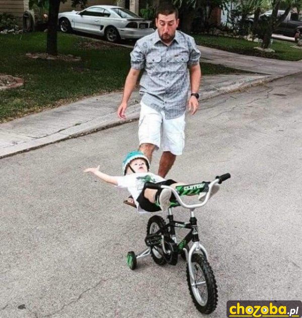 Z tatą na rowerze