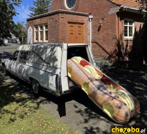 Trumna z Hot-Doga
