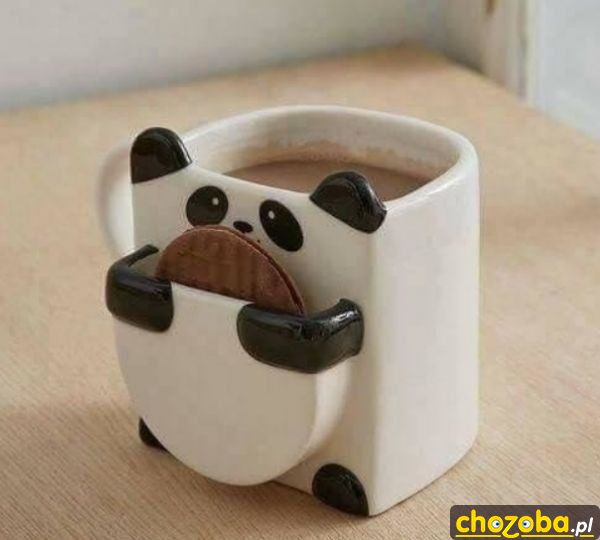 Kubek z ciastkiem