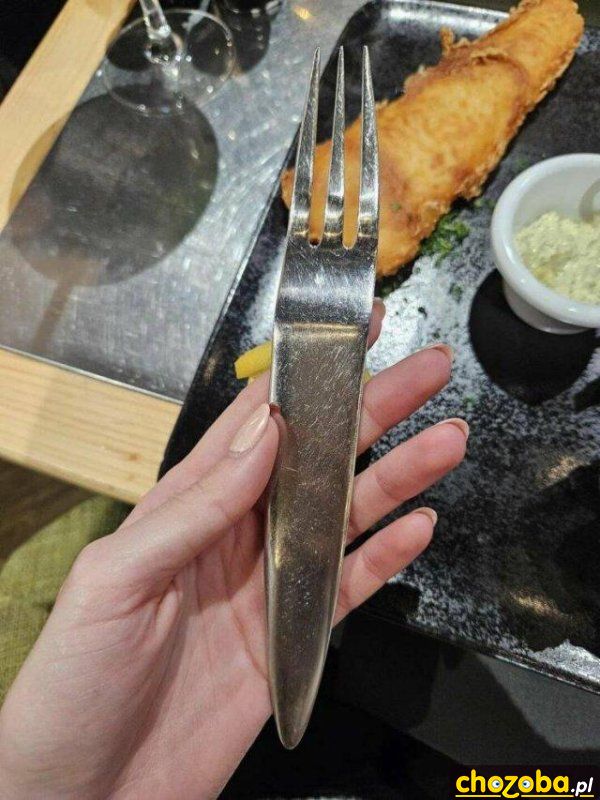 Widelec w restauracji