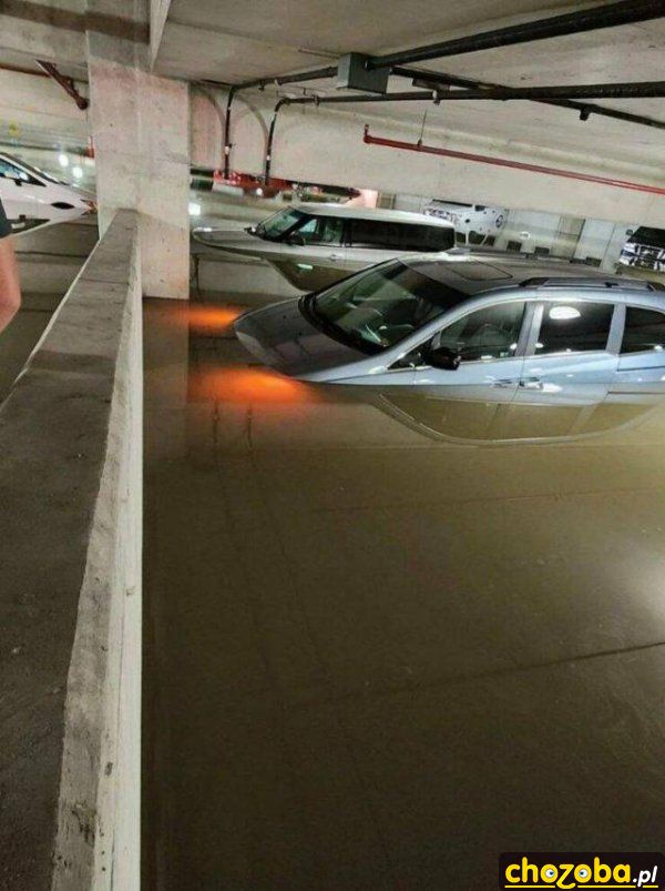 Parking podziemny tzn. podwodny