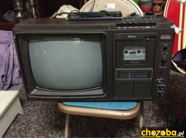 Telewizor z magnetofonem