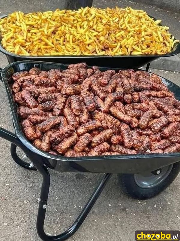 Kiełbasa i frytki