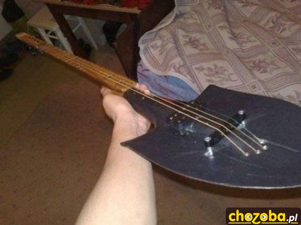 Gitara ze szpadla