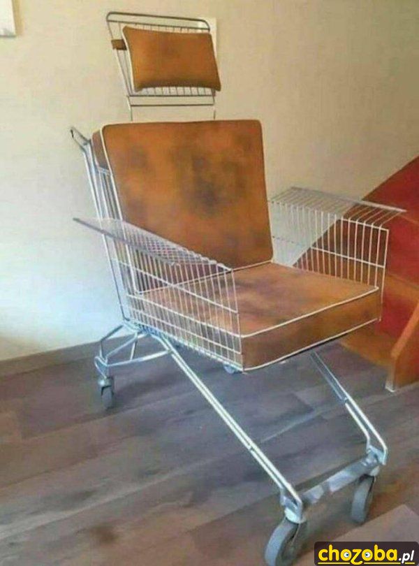 Fotel z biedronki