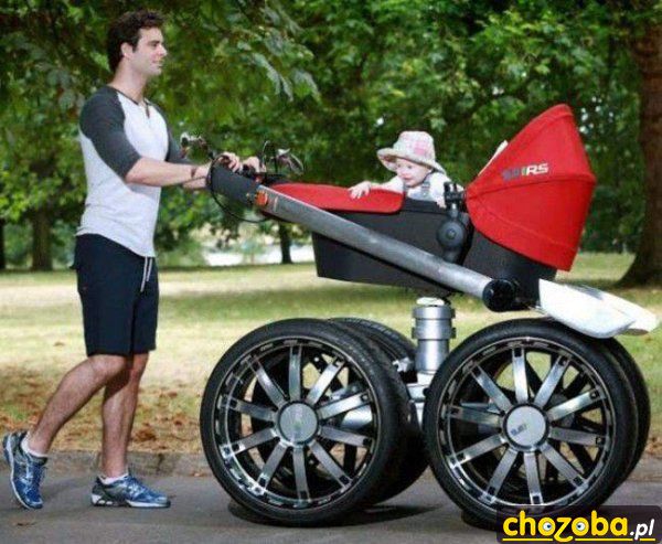 Tata na spacerze