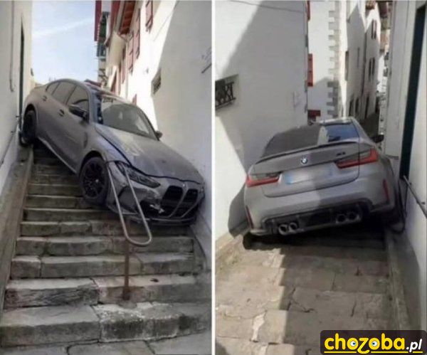 BMW na schodach